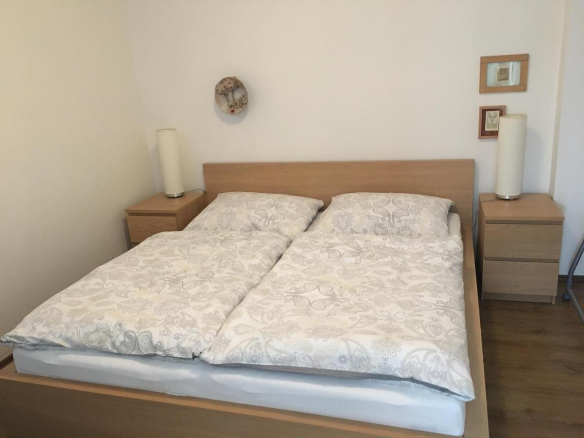 Apartman Ve Dvore Ratiskovice Luaran gambar