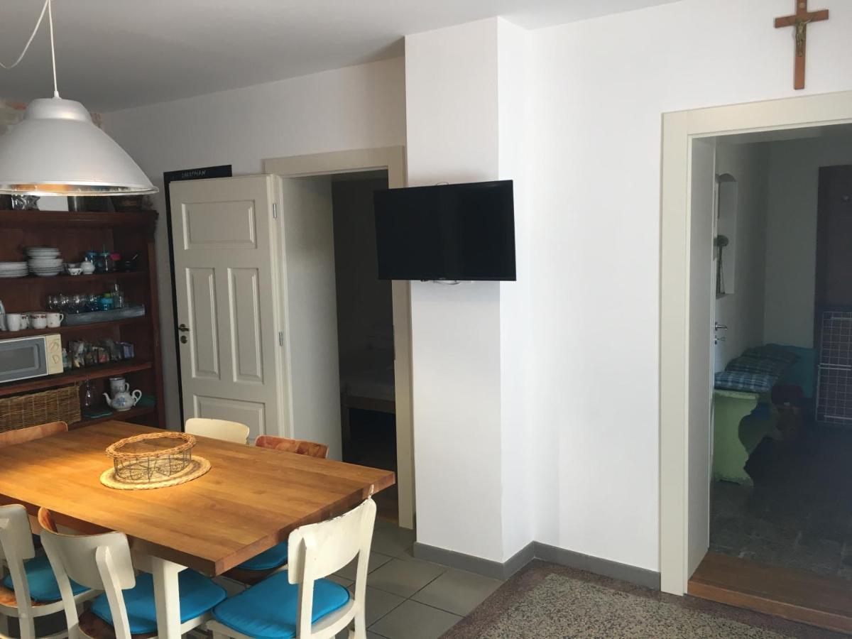 Apartman Ve Dvore Ratiskovice Luaran gambar