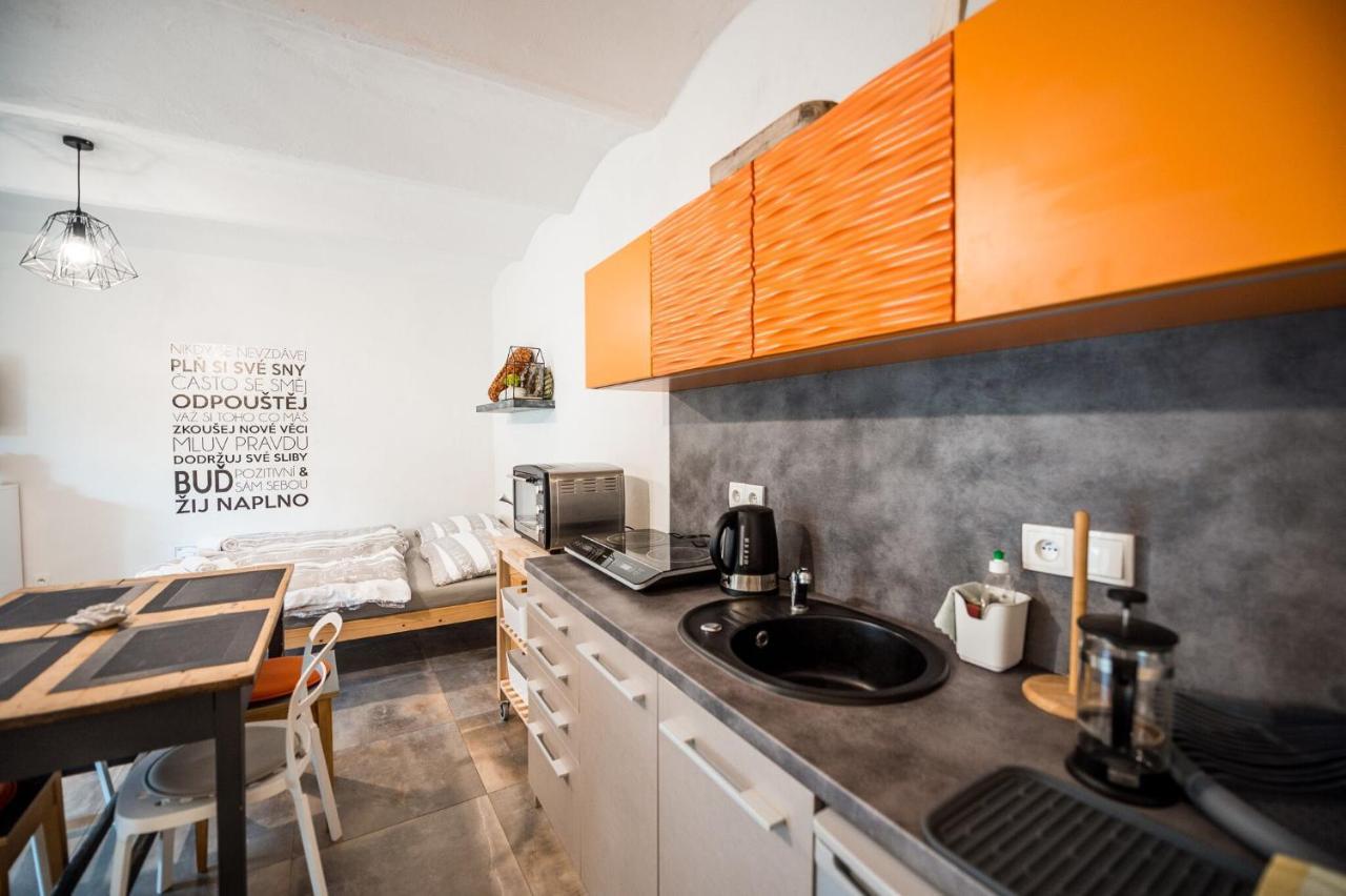 Apartman Ve Dvore Ratiskovice Luaran gambar